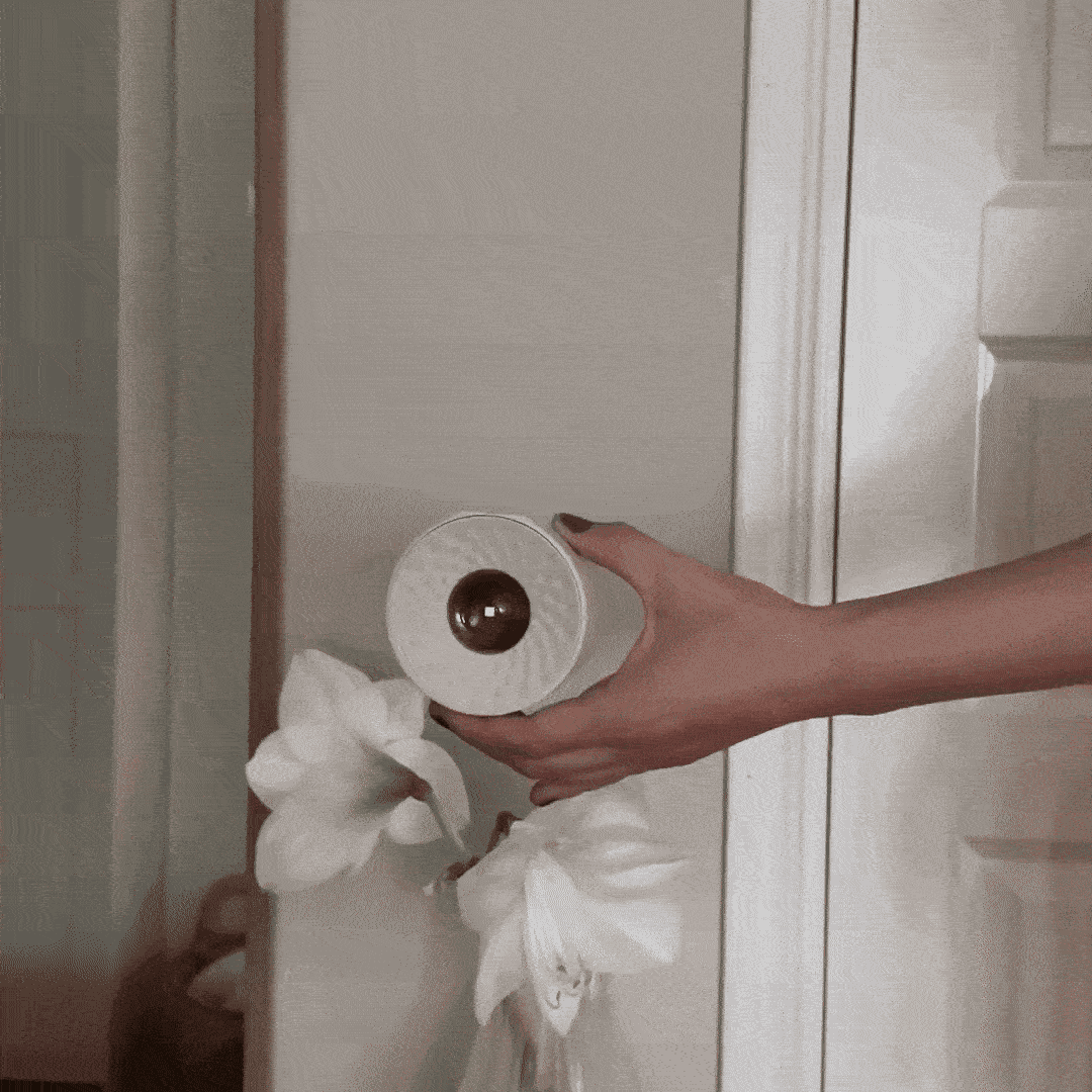 Zilvera | Dimbare Draadloze LED Wandverlichting met afstandsbediening - Largazo.nl